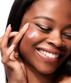 SuperStrucco SWEET -Scholl Fusspflege Verkäufe 05 cliomakeup skin balsamo detergente struccante superstrucco sweet marylise detail