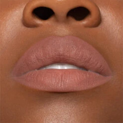 AllDayLove Lips 38 AllDayLove Lips -Scholl Fusspflege Verkäufe cliomakeup alldaylovelips matite labbra 05 nudeoclock marylise pieno 1024x1024 6cbb3805 c391 486c a9ec 41870b51a2c9