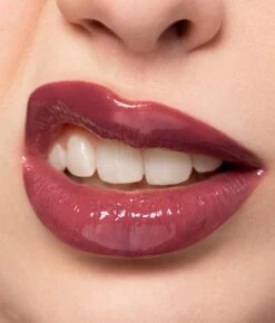 JuicyLove -Scholl Fusspflege Verkäufe cliomakeup juicy love lip gloss glam balm fico glaze effetto finish lucida labbra chiare