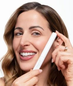 MILLELASH -Scholl Fusspflege Verkäufe cliomakeup millelash siero ciglia allungante rinforzante rigenerante clio